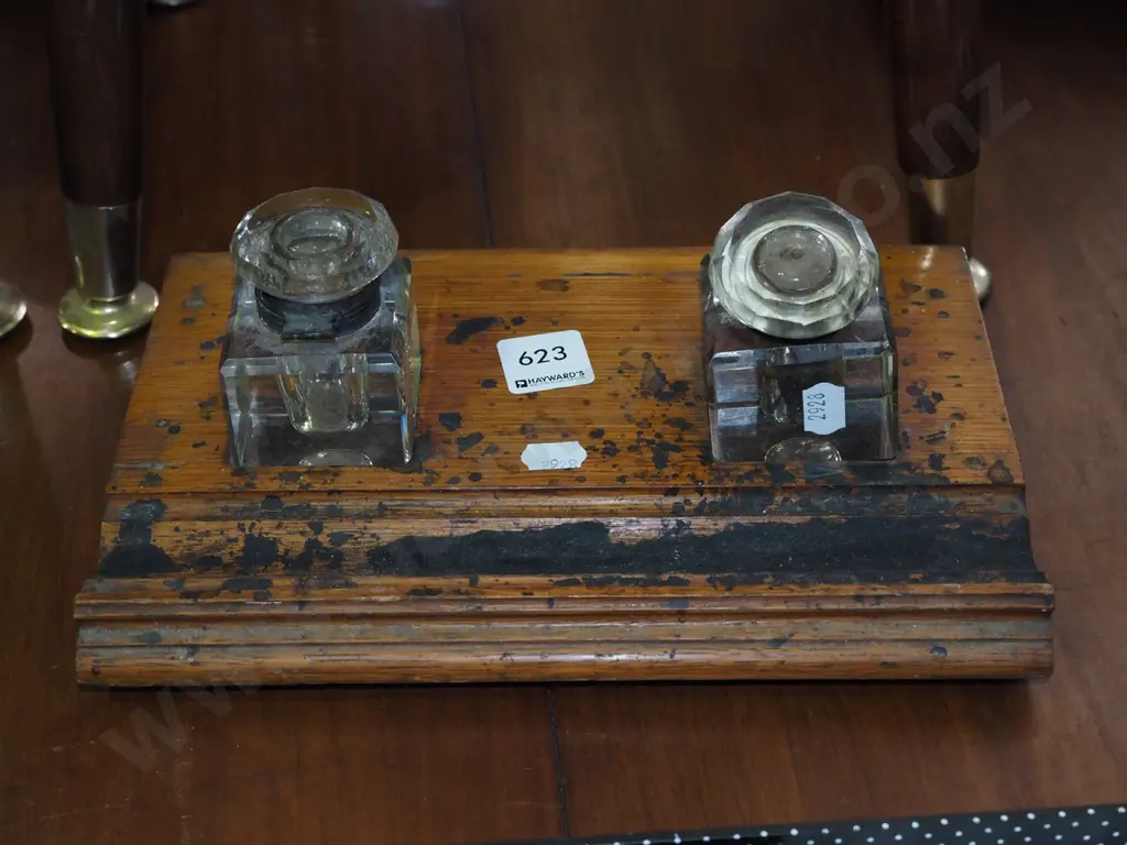 vintage desk set with 2 inkwells Image 1++