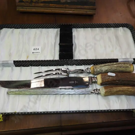 cased carver set
