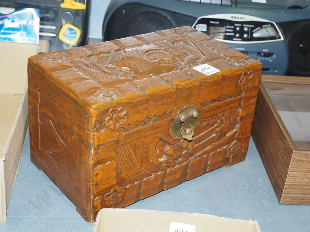 small camphor wood chest Image 1++