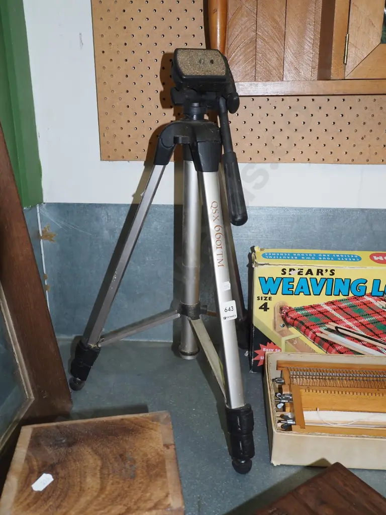 camera tripod Image 1++