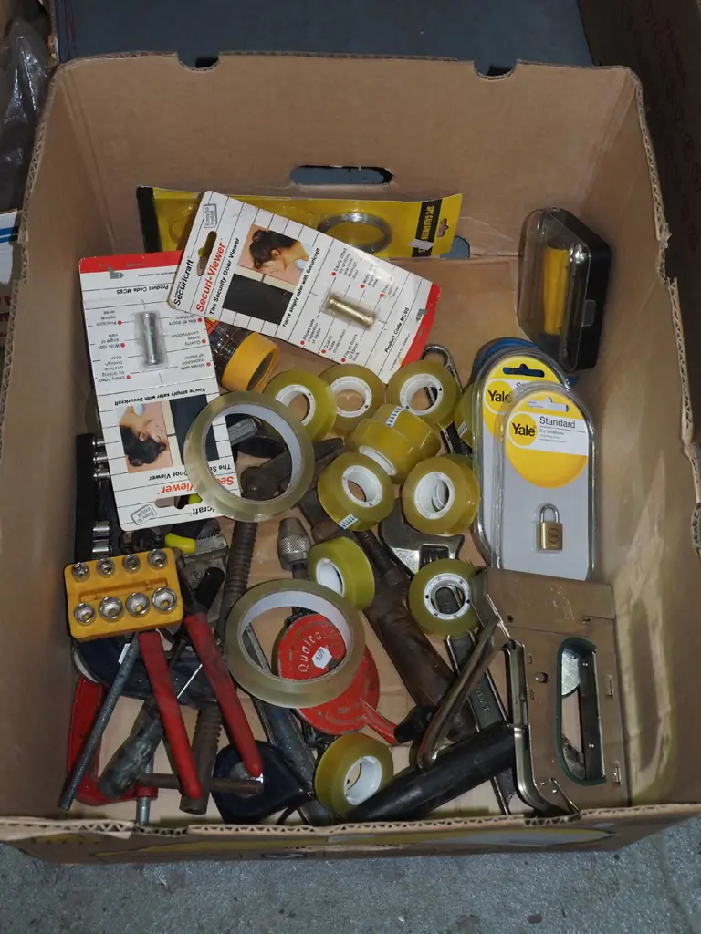 box; tools, sellotape, padlocks etc Image 1++