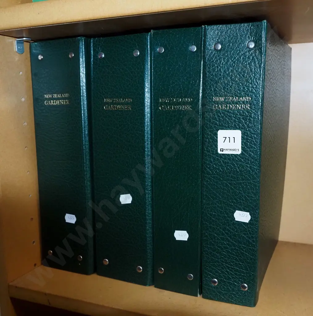 4x volumes of NZ Gardener magazine Image 1++