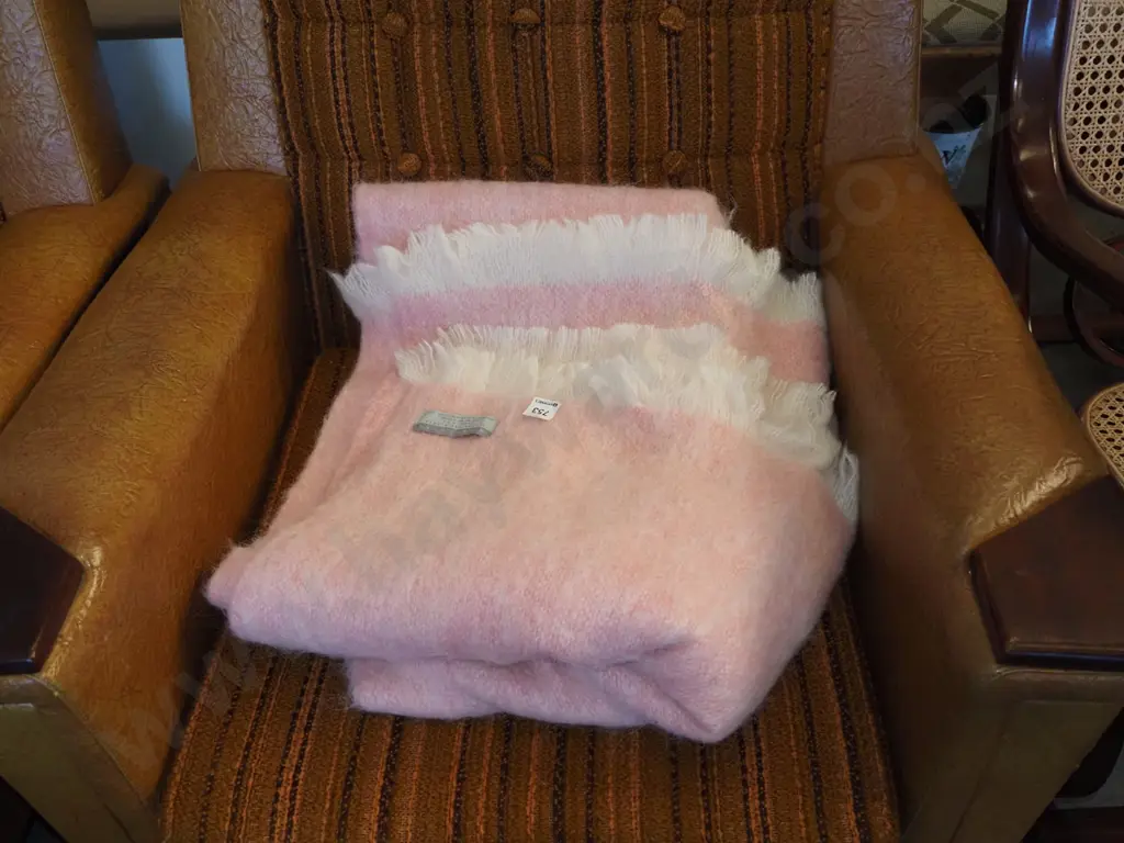 Windermere alpaca wool blanket Image 1++