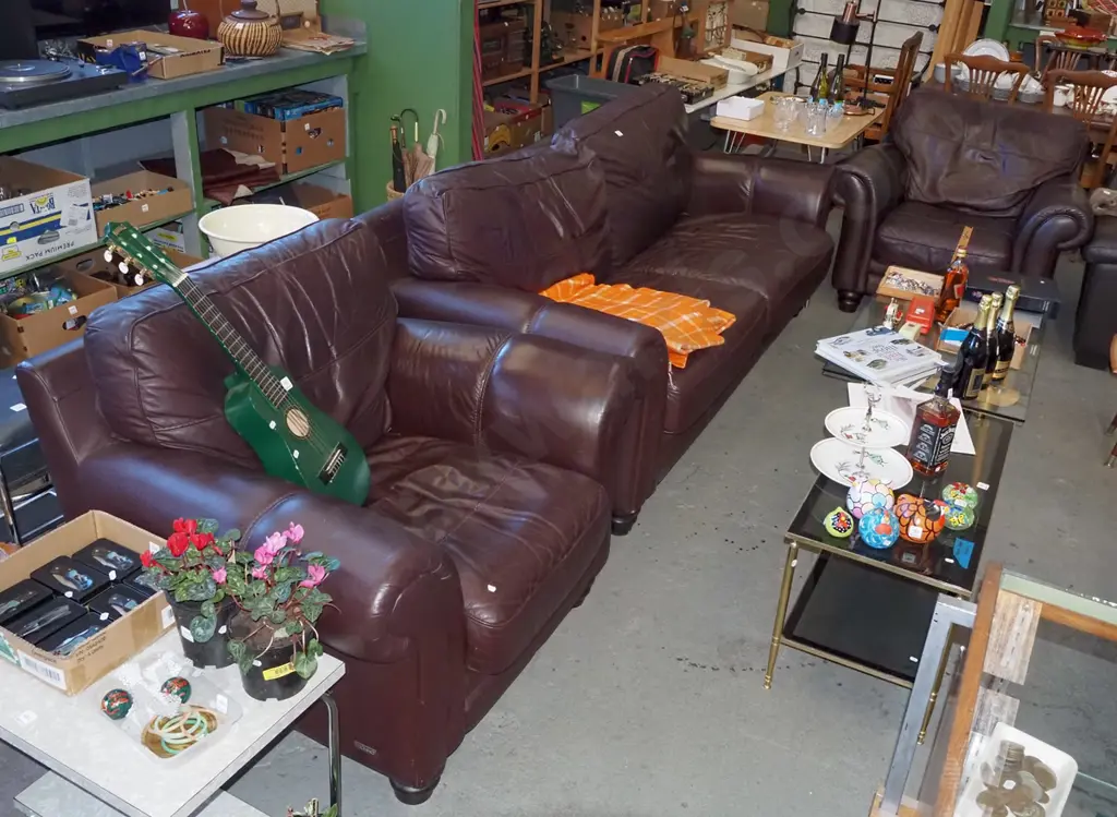 brown leather rolled arm 3 piece lounge suite - 3 seater and 2 singles Image 1++