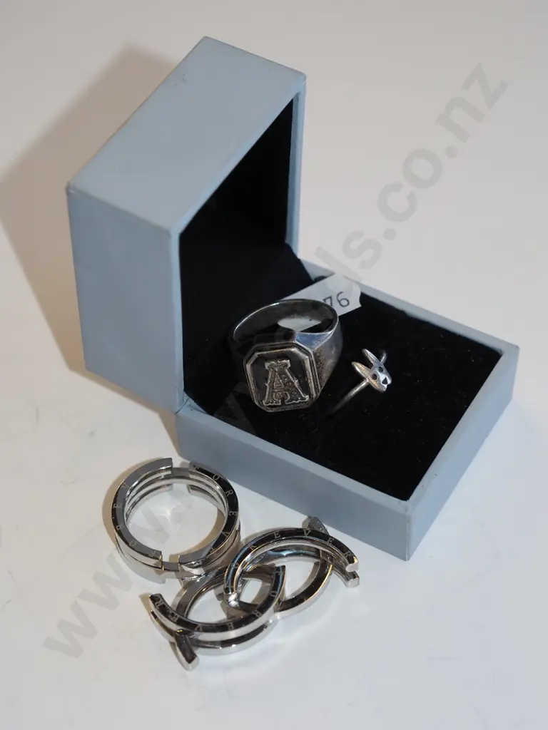 4x rings; boxed one is Karen Walker bear ring Image 1++