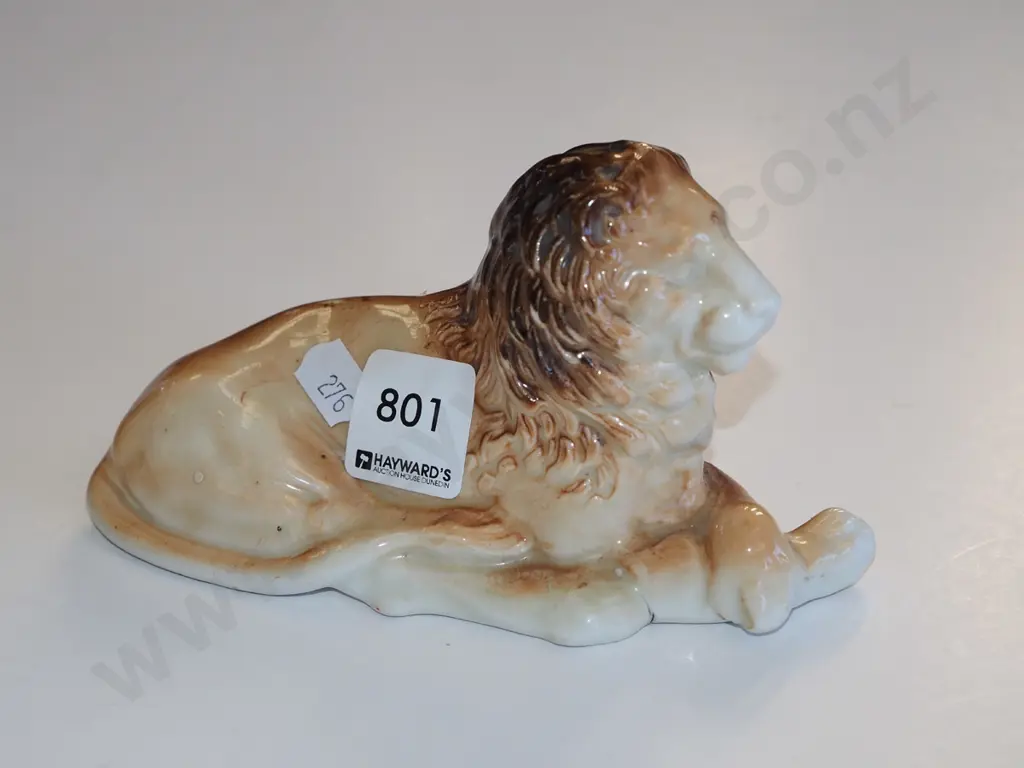 ceramic lion money box Image 1++