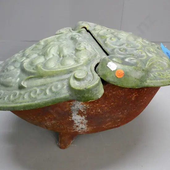 French cast metal coal scuttle w/ centrally hinged foliate-patterned enamel lid, rust & corrosion to metal inside & out