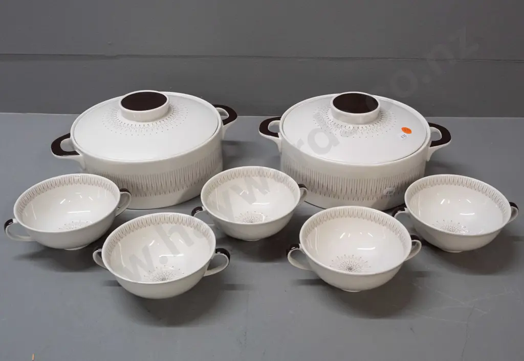 Royal Doulton Morning Star tableware - 2 lidded vegetable dishes - H-120 W-270 at handles - and 5 soup bowls Image 1++