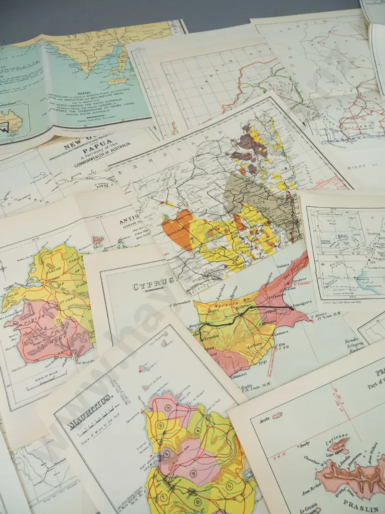 assorted small world maps - Australia, Africa, Caribbean, etc. - largest are 370 x 420 unfolded Image 1++