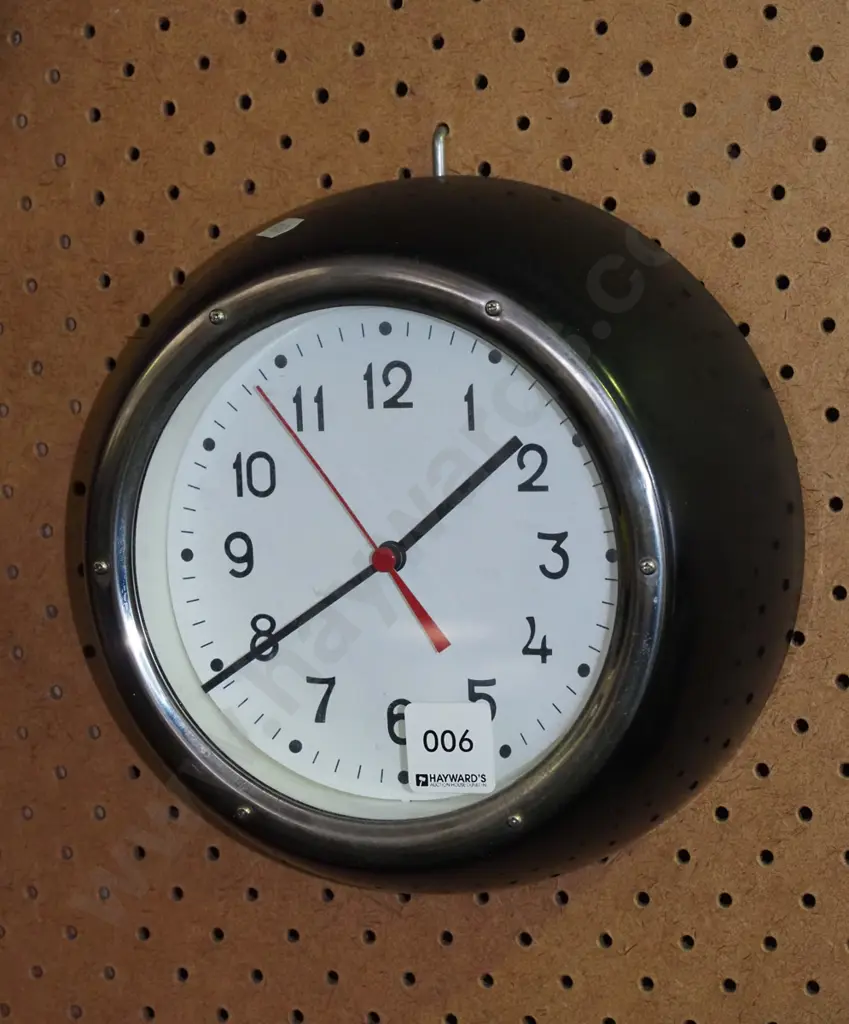 battery wall clock Image 1++