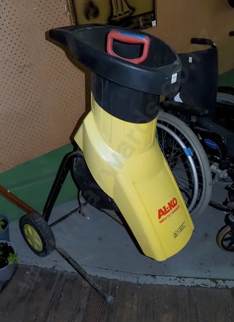 Alko electric garden shreader Image 1++