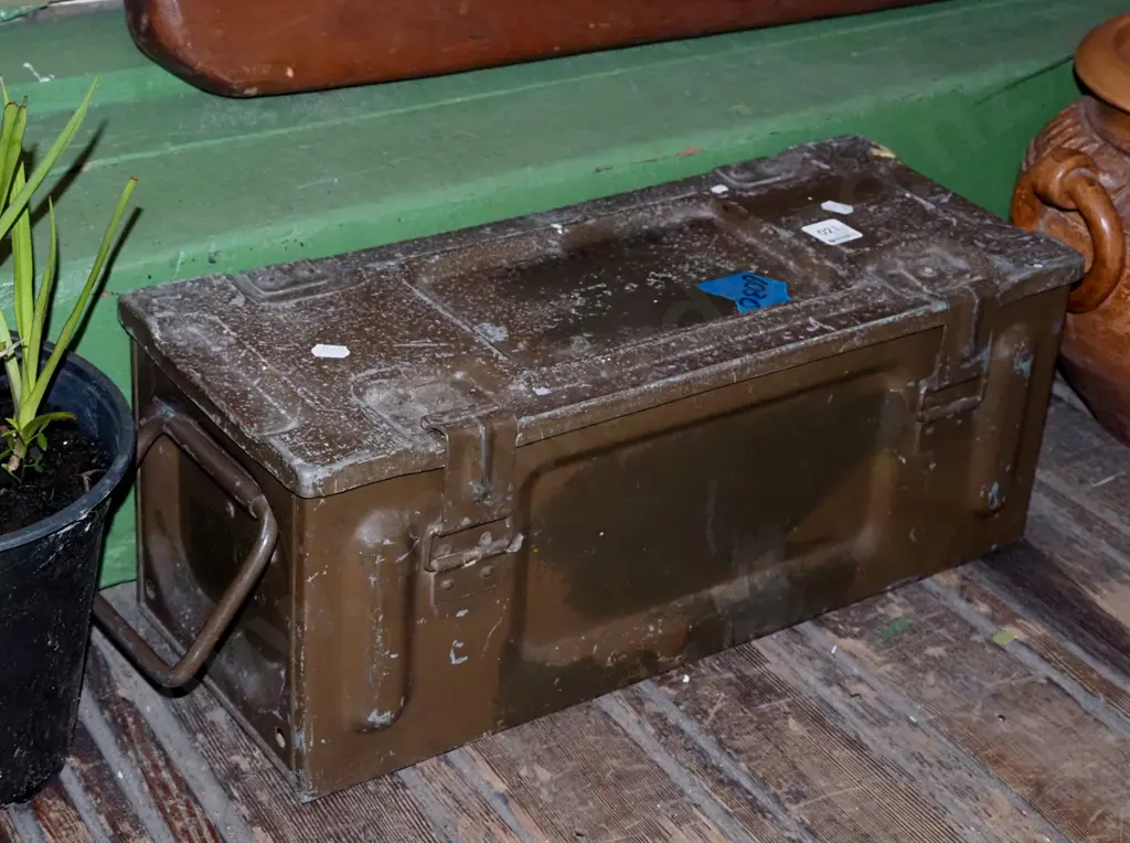 ammunition box Image 1++