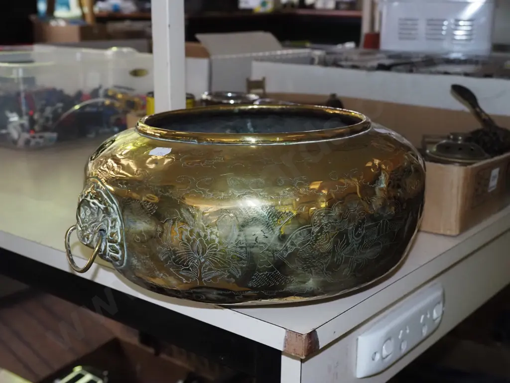 Asian brass double handled jardiniere Diam-330 Image 1++