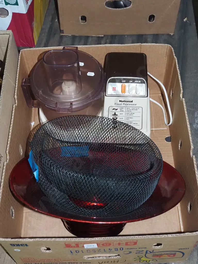 box; fruit bowls, food processor Image 1++