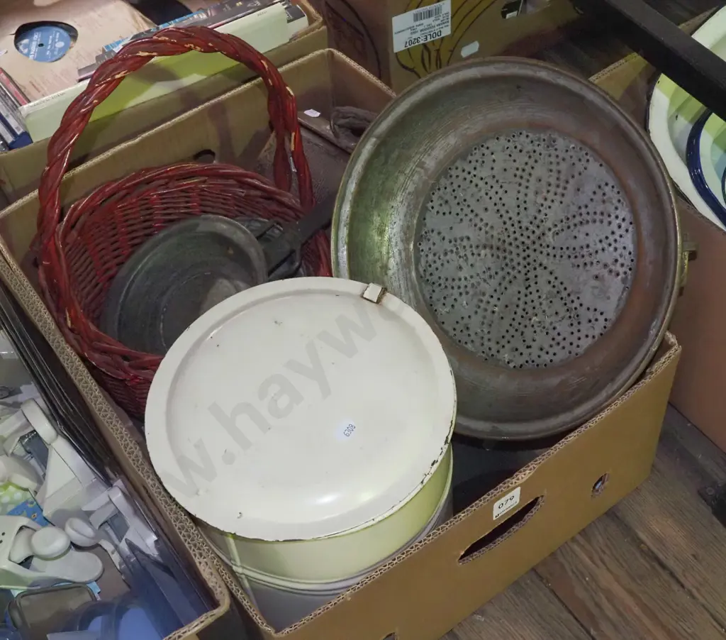 box; metal lidded canister, doctor's bag, cane basket etc Image 1++