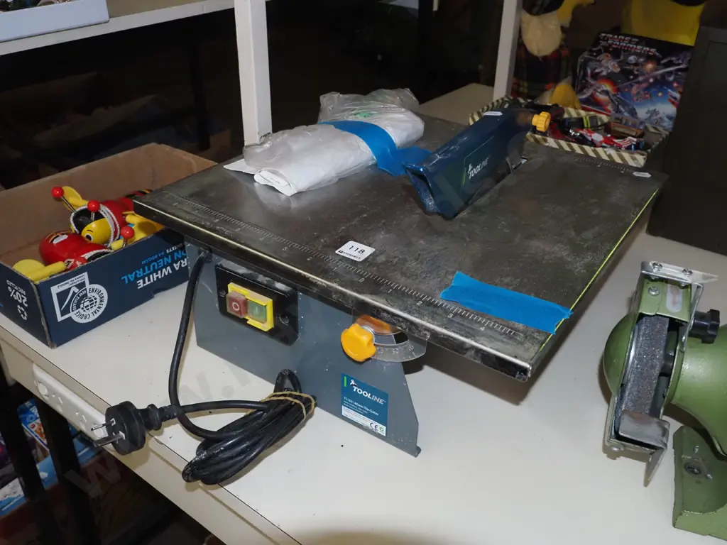 Tooline electric tile cutter Image 1++