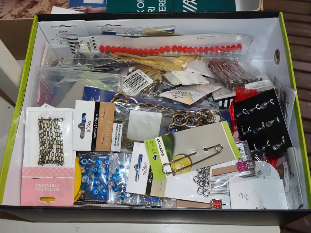 box; jewellery makers bits and pieces; beads, chains, clip setc Image 1++