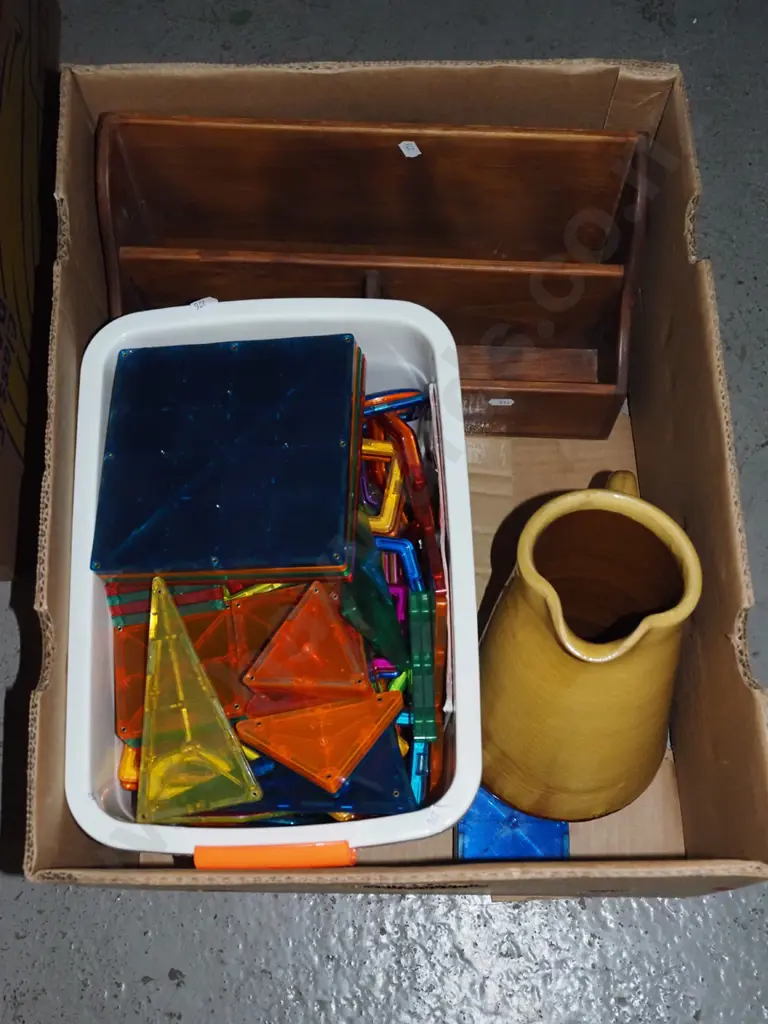 box; perspex magnetic shapes, letter rack, terracotta jug Image 1++
