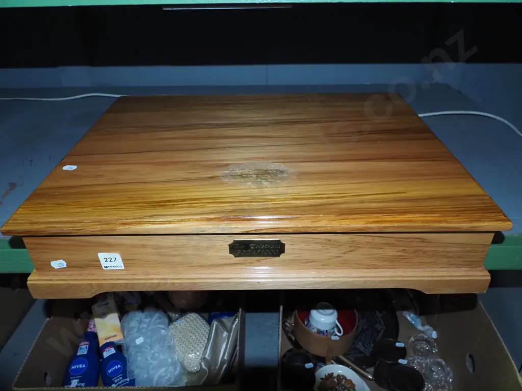 rimu phone card presentation box - no contents Image 1++