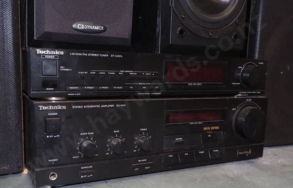 Technics and Dynamics speakers,Technics amplifier, tuner Image 1++