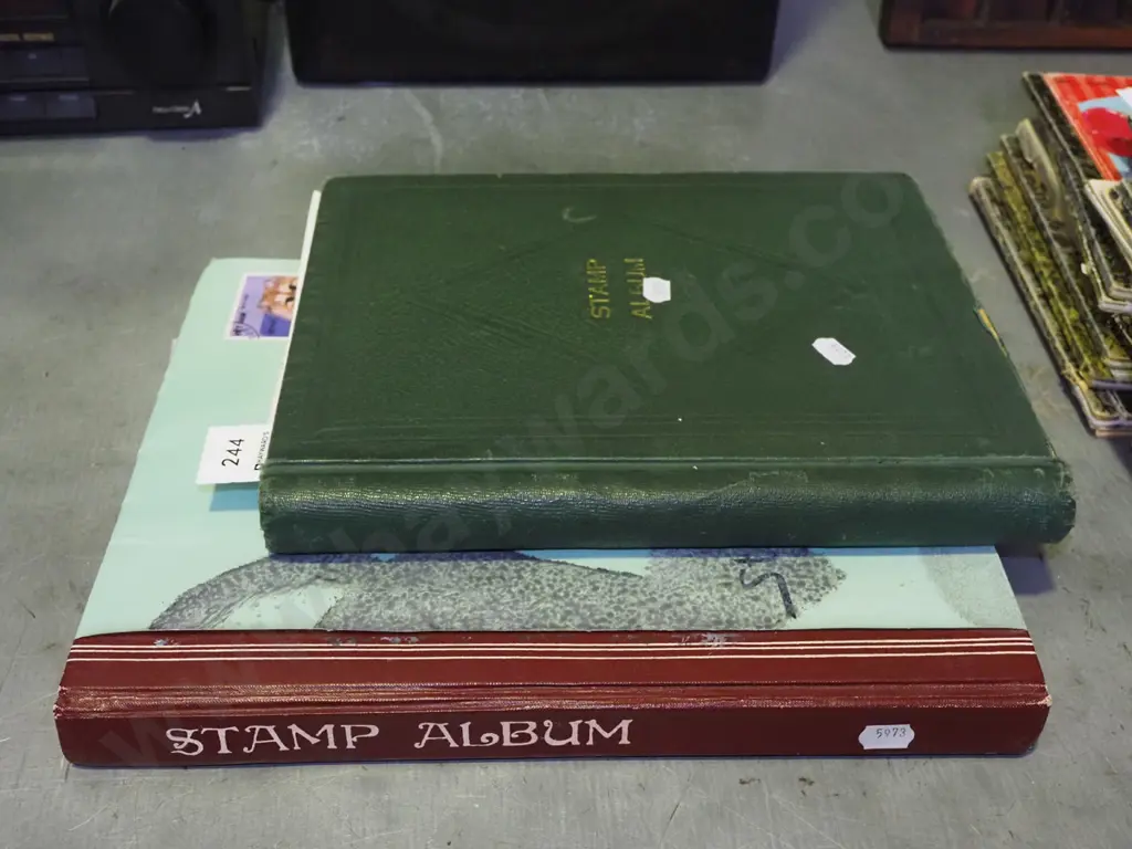 2x stamp albums Image 1++