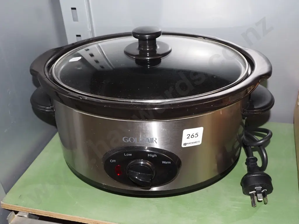 small Goldair slow cooker Image 1++