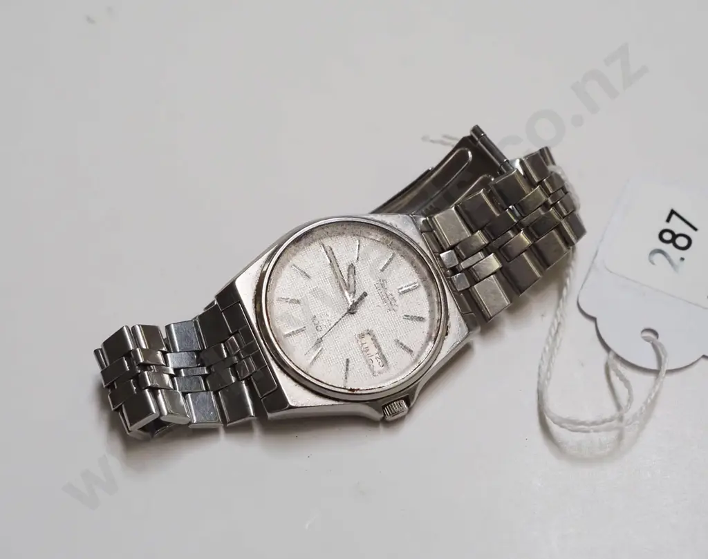 Seiko wristwatch Image 1++