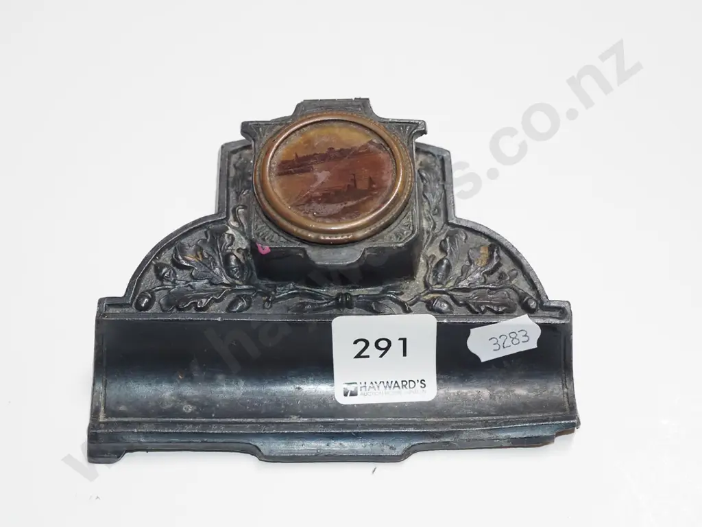 Victorian cast metal inkwell Image 1++