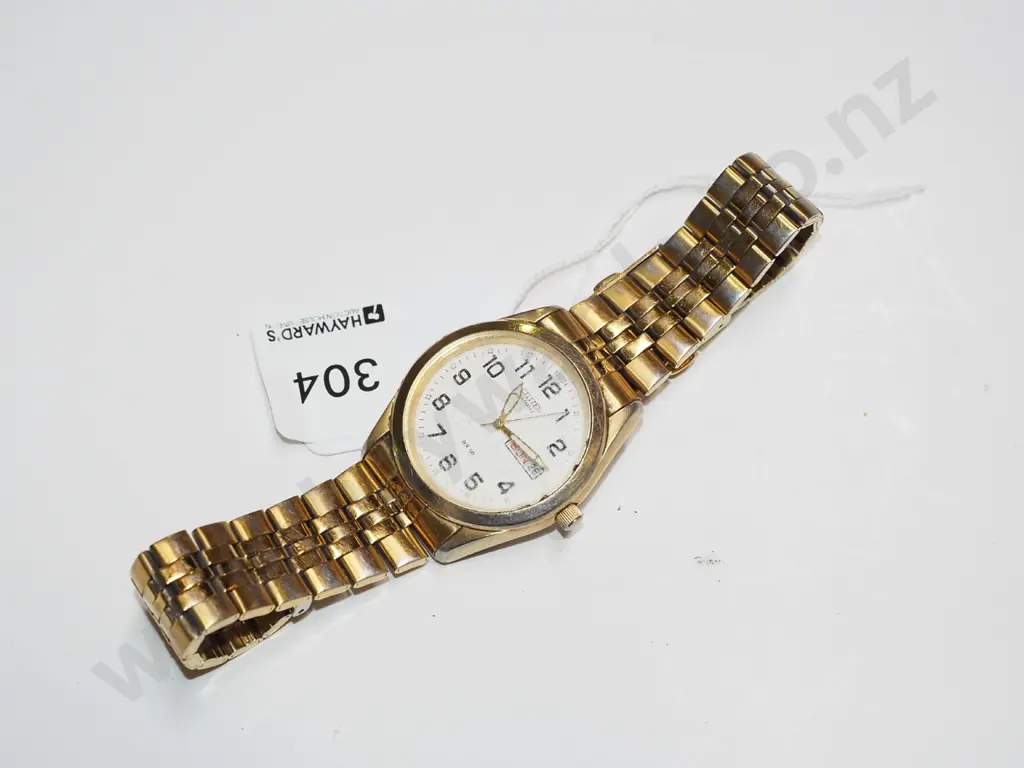 Citizens wristwatch Image 1++