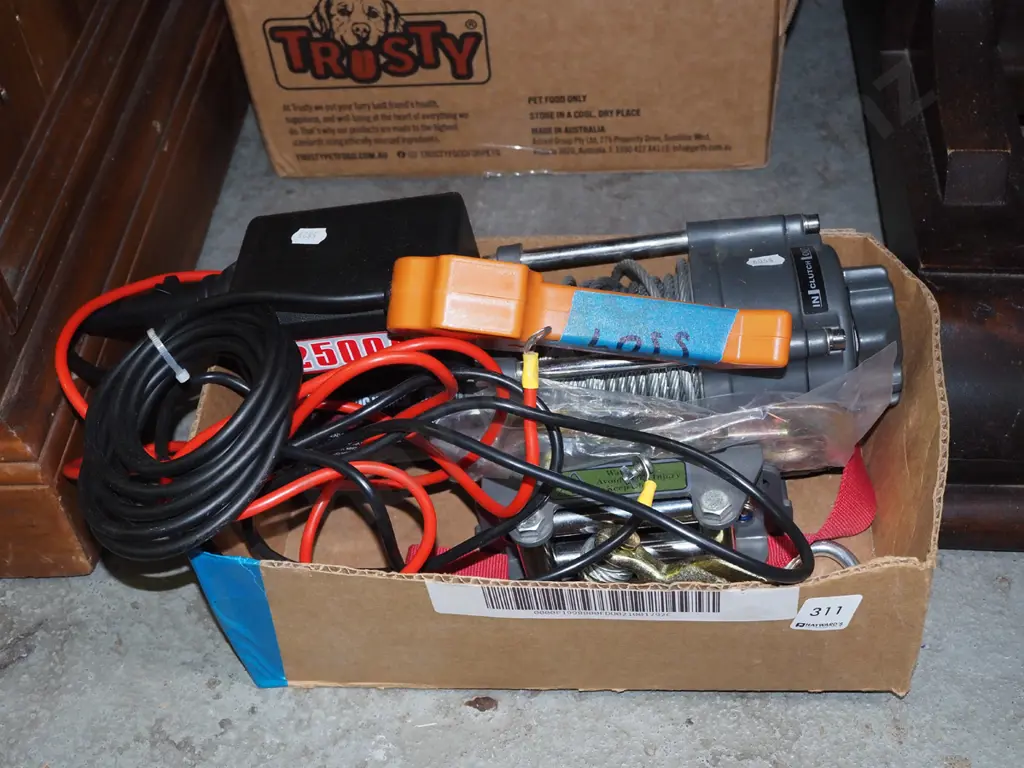 2500 amp electric winch Image 1++