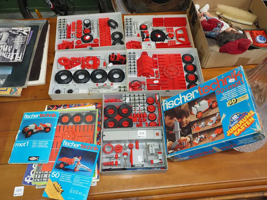 Fischer Technik construction sets  Image 1++
