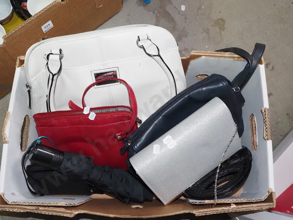 box of hand bags and purses Image 1++