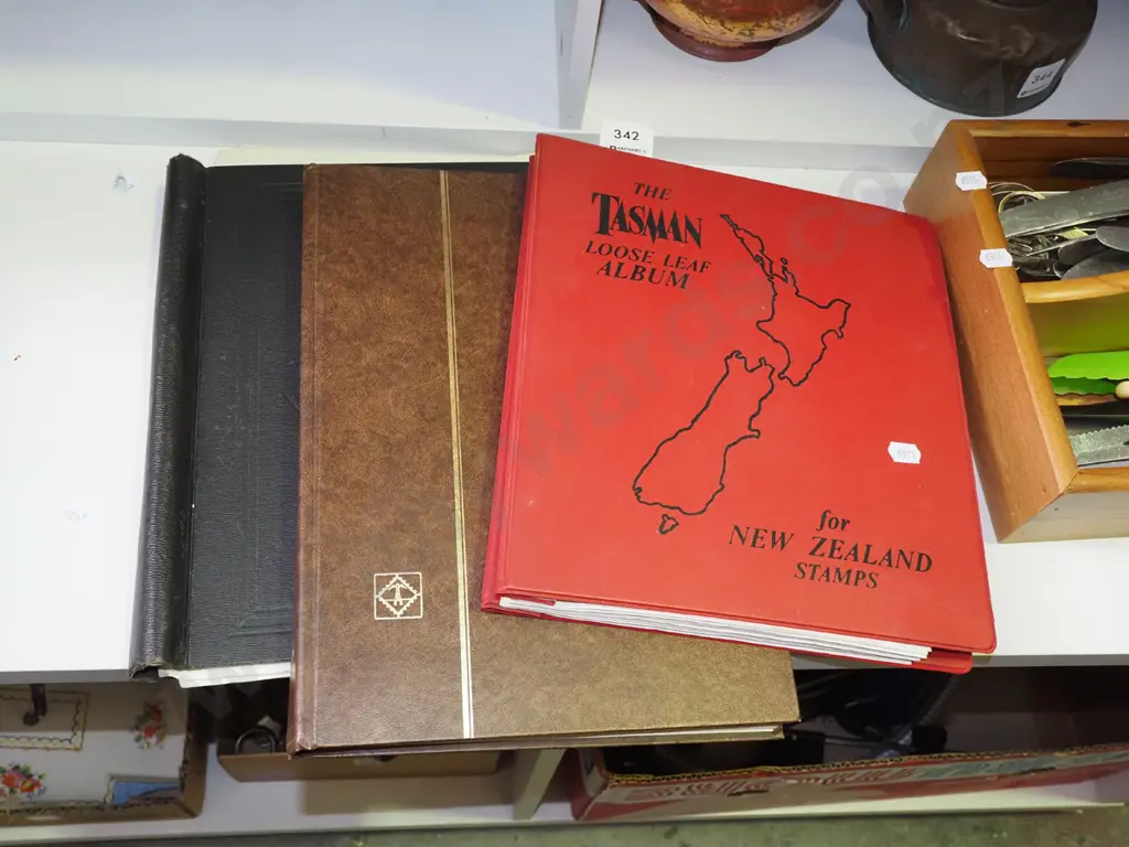 stamp albums Image 1++