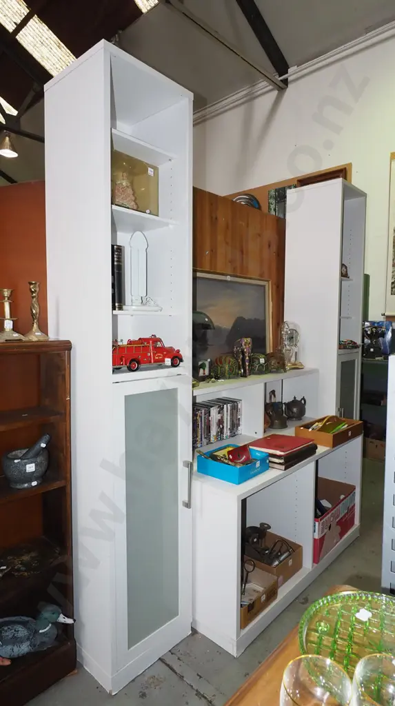 modular melteca entertainment/wall unit - 4 sections Overall H-2170 W-2000 D-600 Image 1++