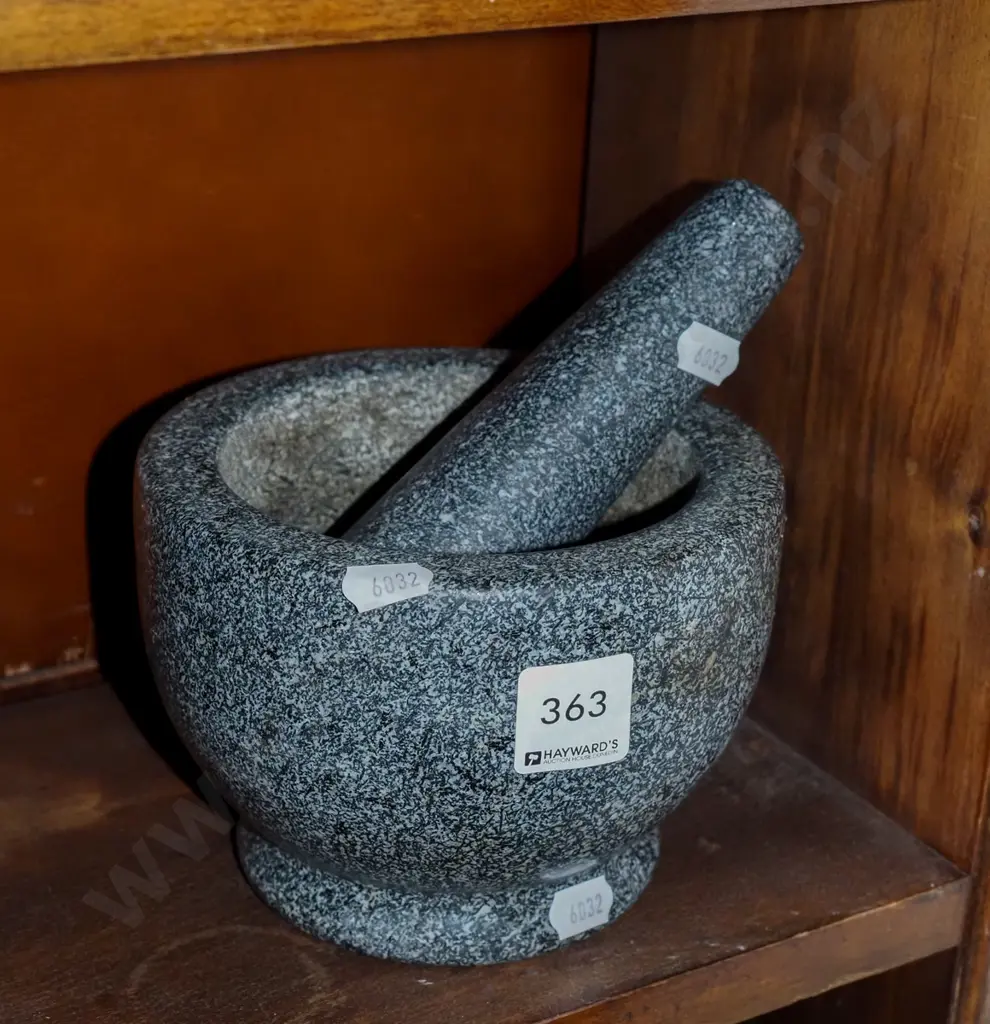 stone mortar and pestle Image 1++