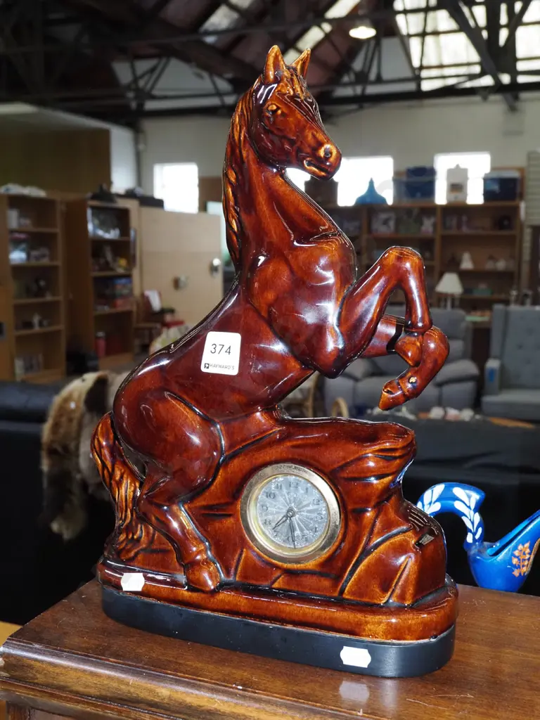 clockwork rearing horse mantle clock H-370 Image 1++
