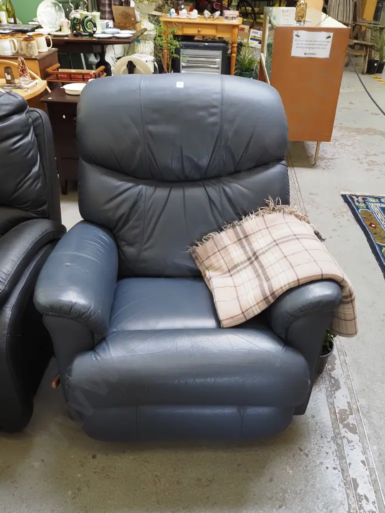 blue leather La-Z-Boy rocker recliner Image 1++
