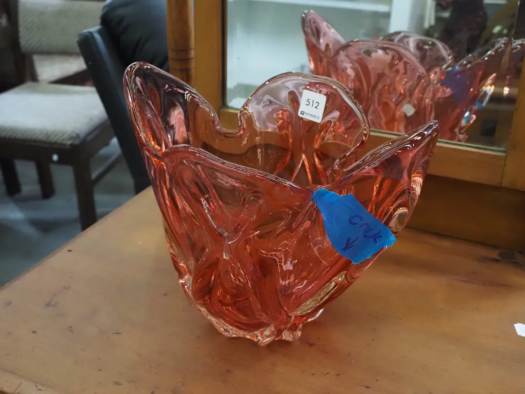 amber glass bowl H-200 has crack Image 1++