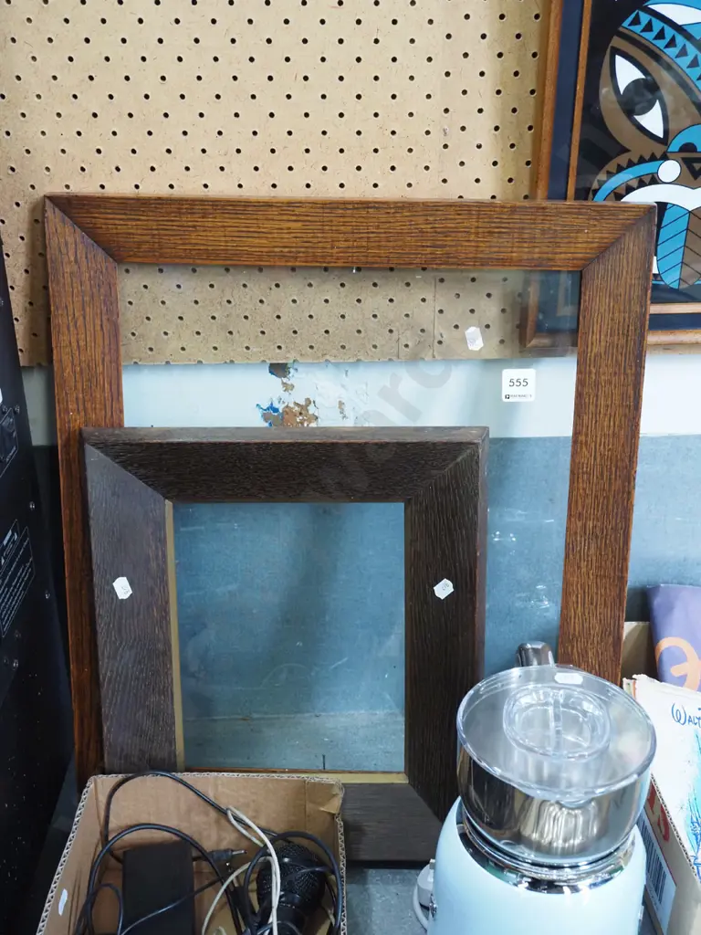 2x oak picture frames Image 1++