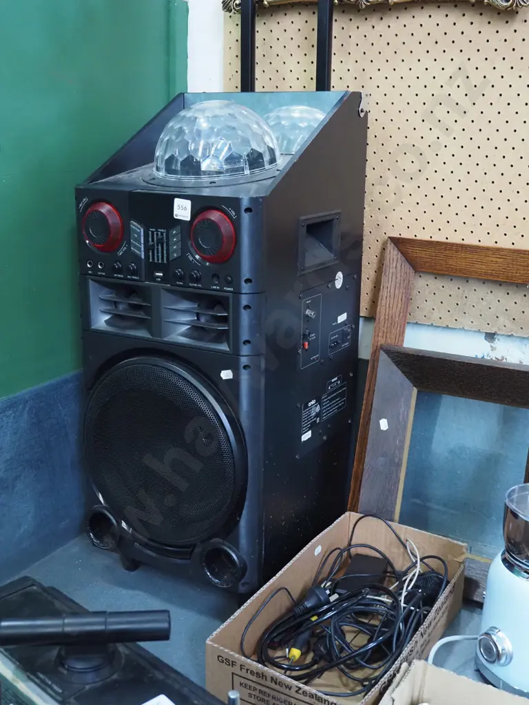 portable blue tooth speaker with disco light and accessories Image 1++