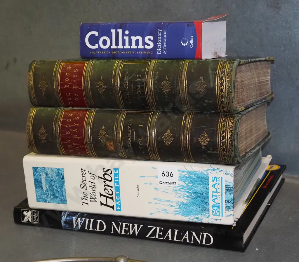 various books Image 1++