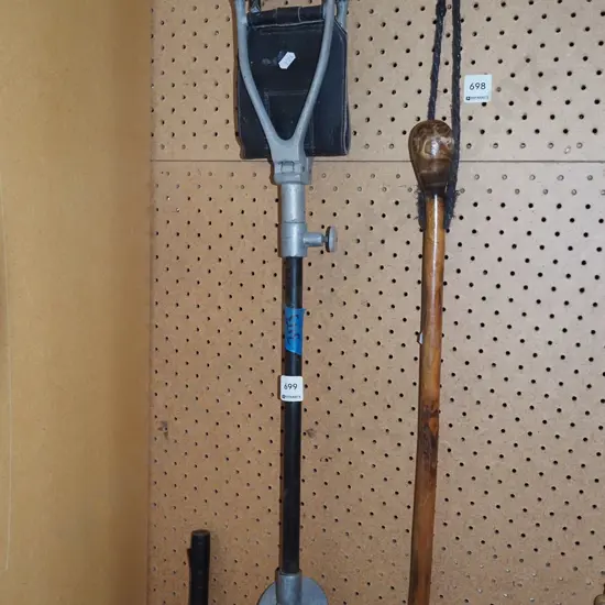shooting stick