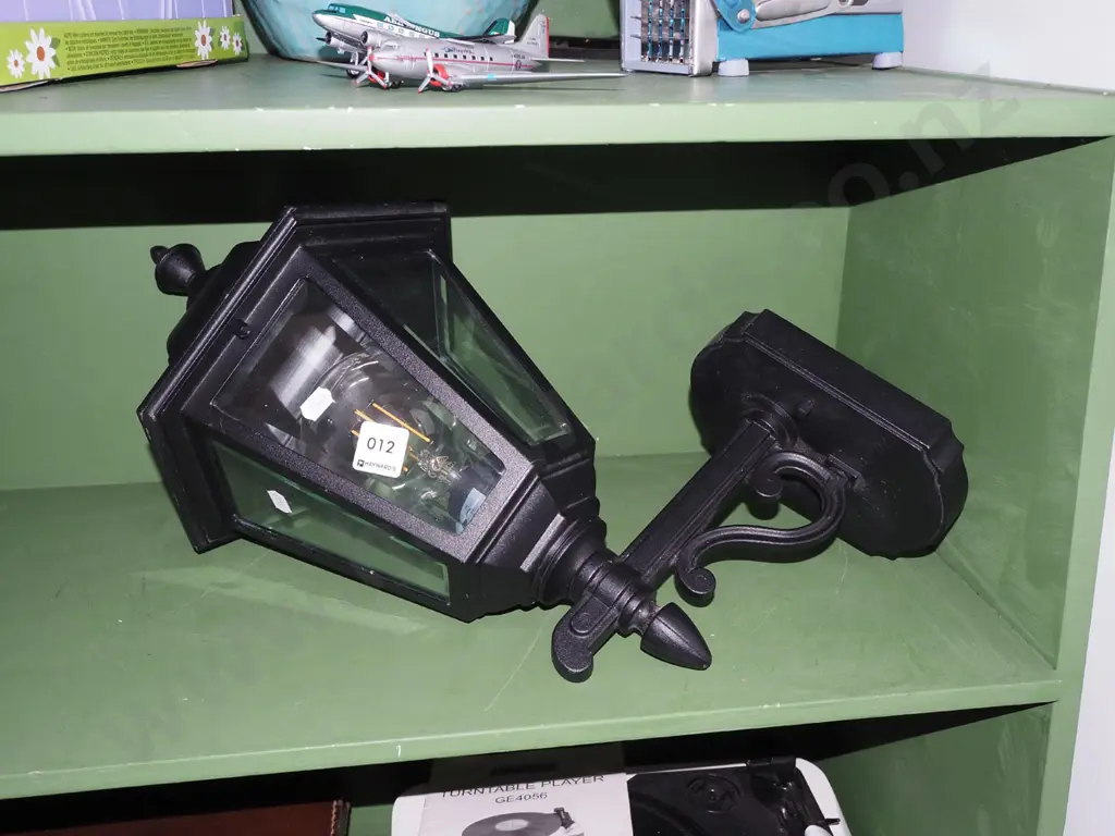 wall mounted outdoor light fitting Image 1++