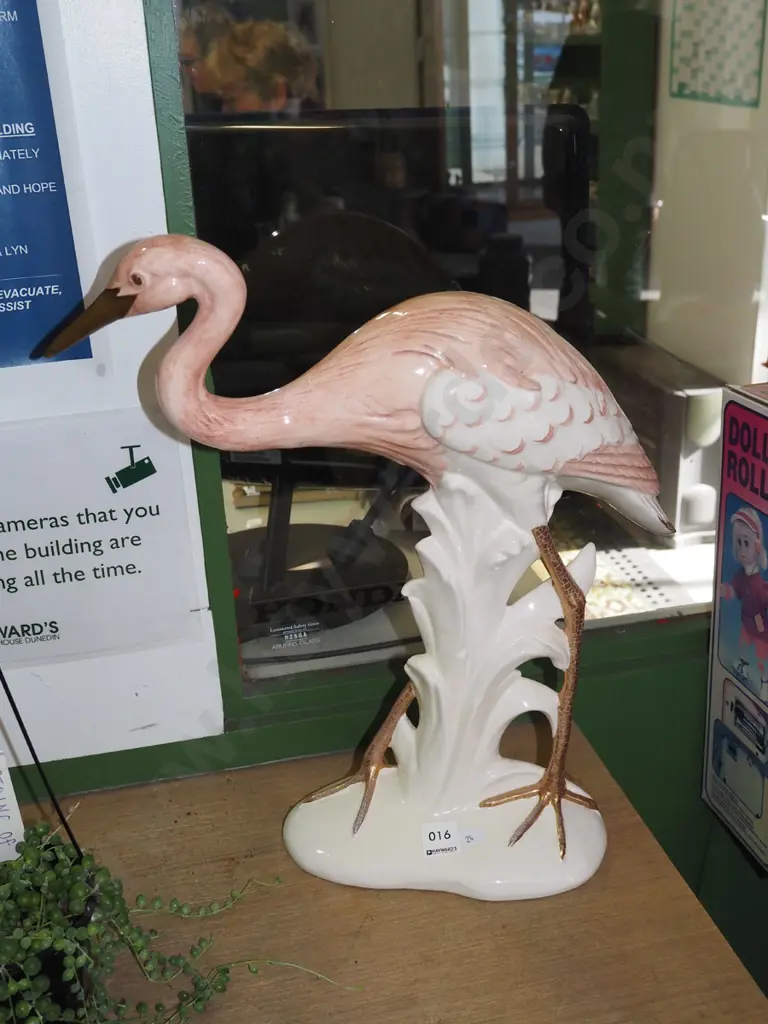 Australian bird figurine H-440 Image 1++