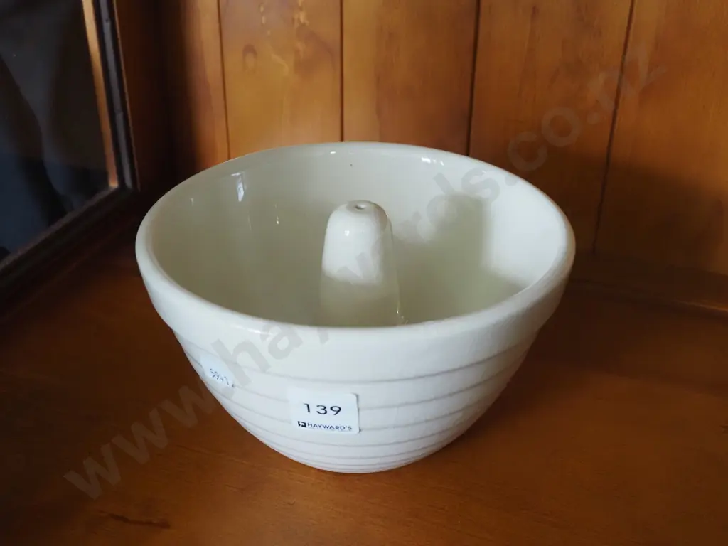 ceramic pudding bowl Image 1++