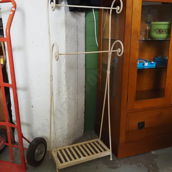 metal towel rail