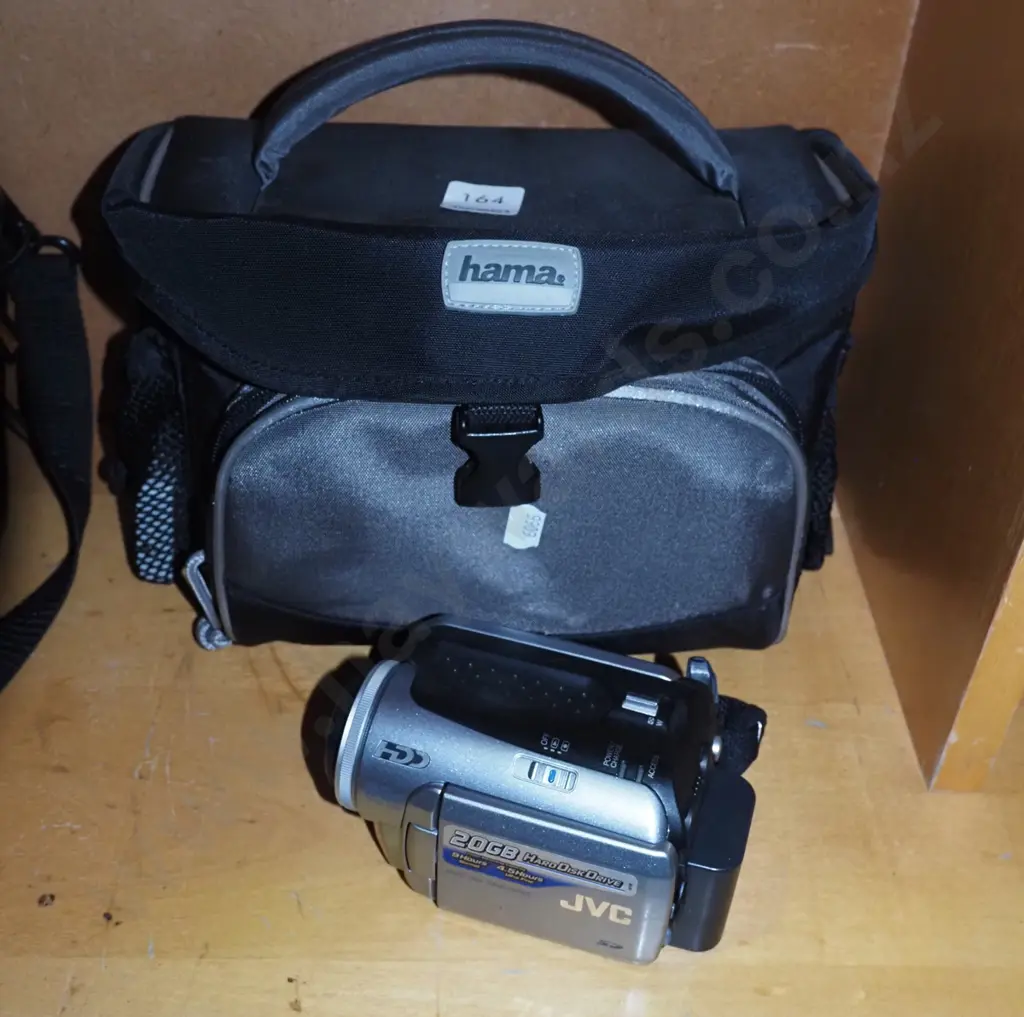JVC digital movie camera in carry bag Image 1++