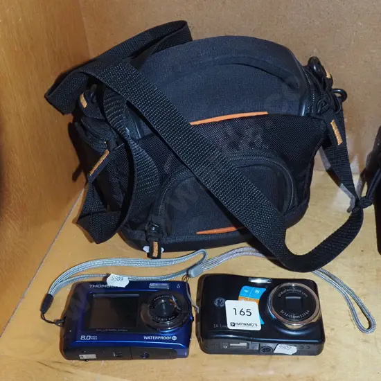 2x digital cameras, camera bag