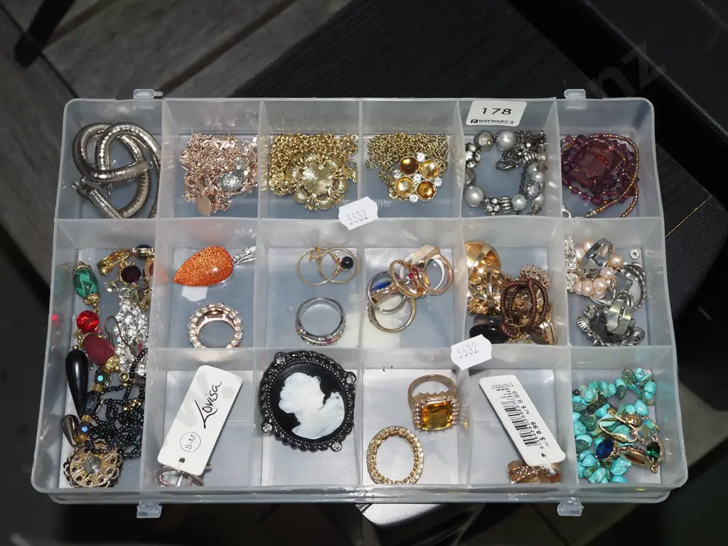 segmented tray and costume jewellery contents Image 1++