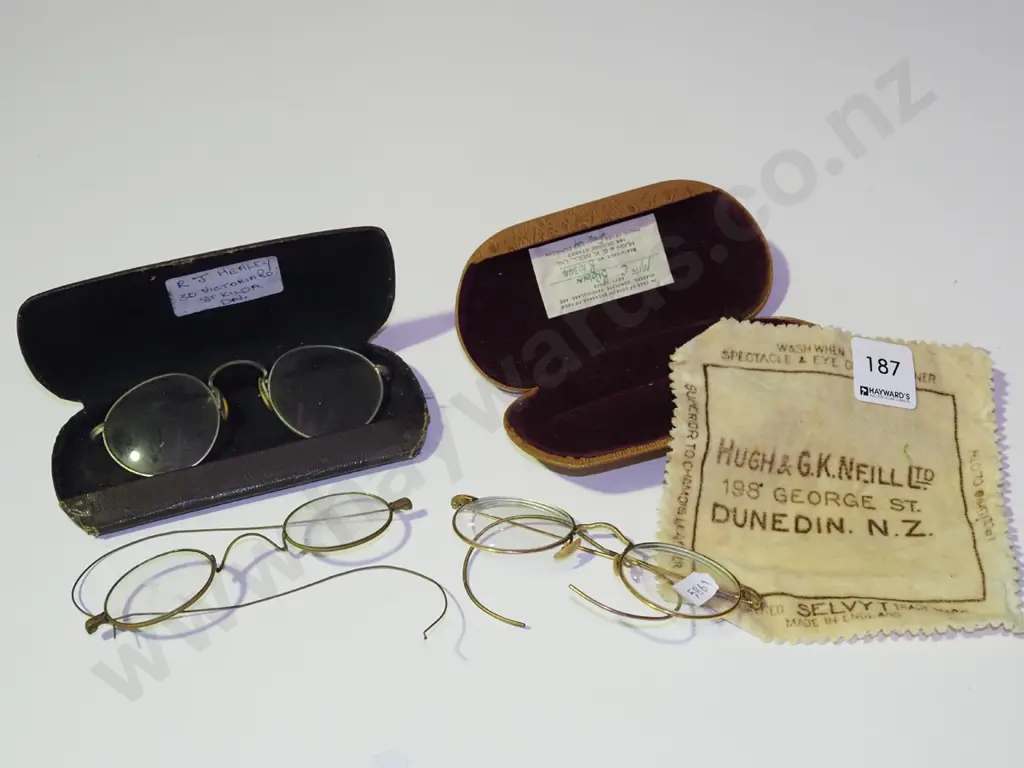 3x pairs of vintage spectacles Image 1++